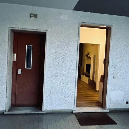 Apartment Valentine's *