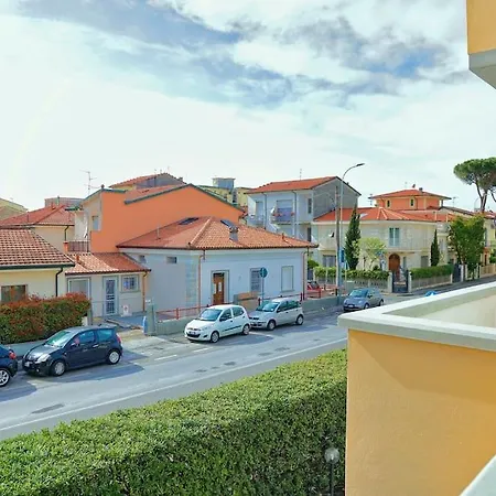 Apartment Valentine's Viareggio