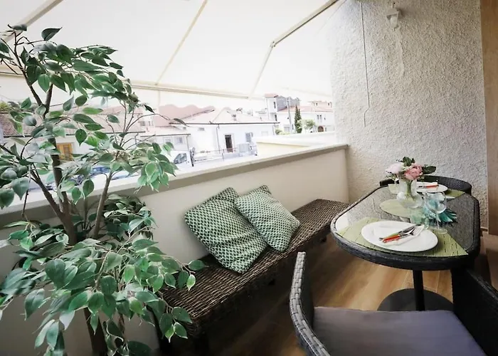 Valentine's Виареджо